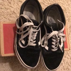 Old Skool black and white vans